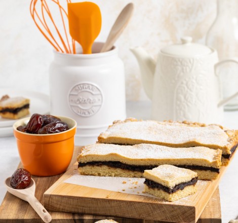 Caramel Date Fingers PORTRAIT Low Res