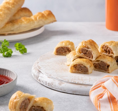 SAUSAGE ROLLS 620x560