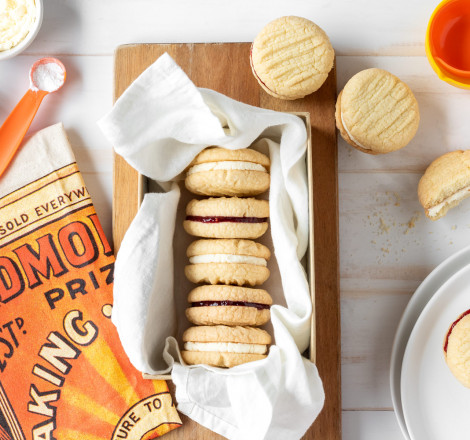 Melting Moments LANDSCAPE Low Res